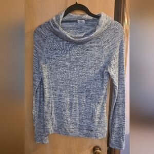 Women's Heathered Gray Long Sleeve Top